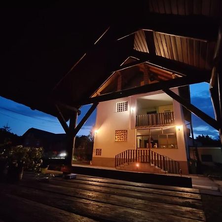 House Mesic Apartment Smoljanac Ngoại thất bức ảnh
