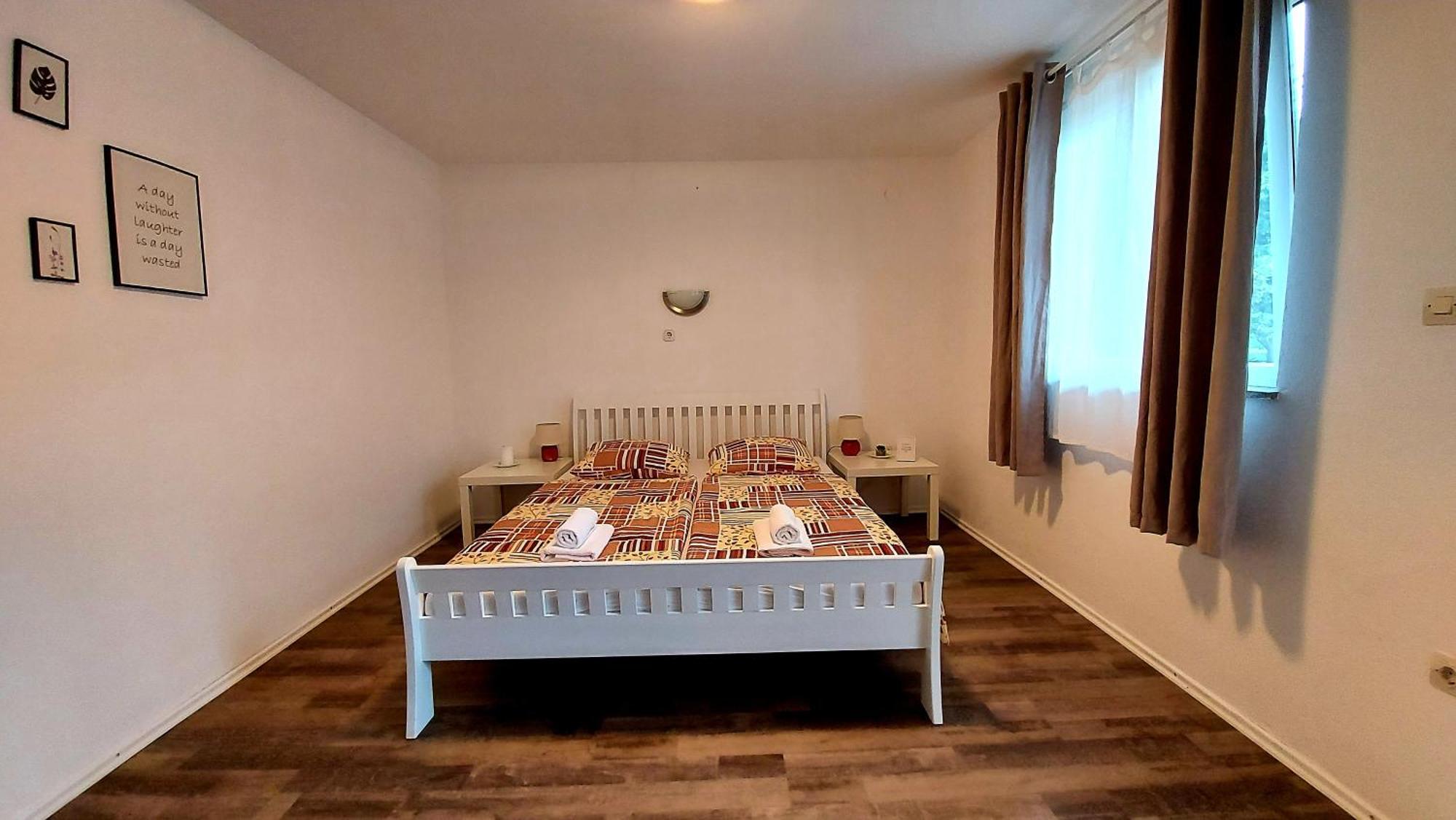 House Mesic Apartment Smoljanac Phòng bức ảnh