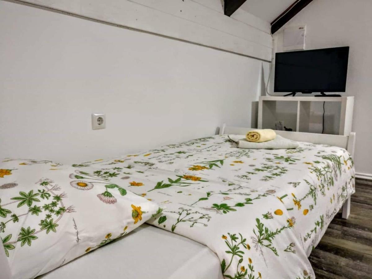 House Mesic Apartment Smoljanac Ngoại thất bức ảnh